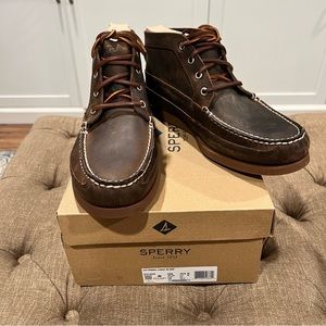 NWT - Men’s Sperry® for J.Crew chukka boots - Size 10.5 Brown